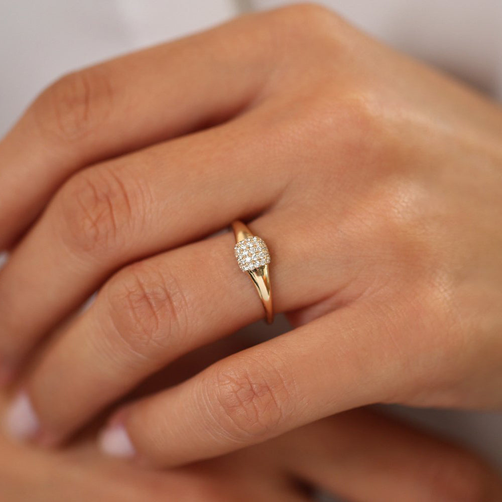 OBFJ1988 - 14k Pave Diamond Pinky Ring 2
