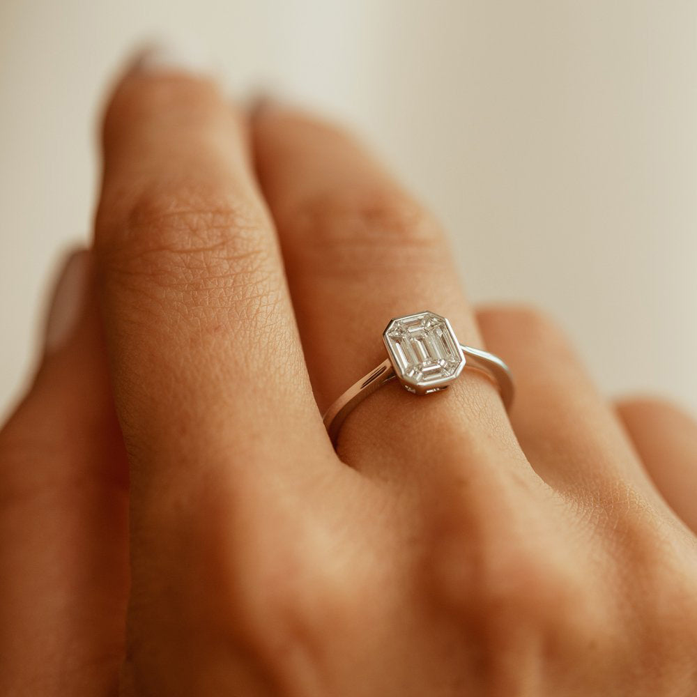 OBFJ1991 - 14k Emerald Cut Illusion Mosaic Solitaire Engagement Ring 4