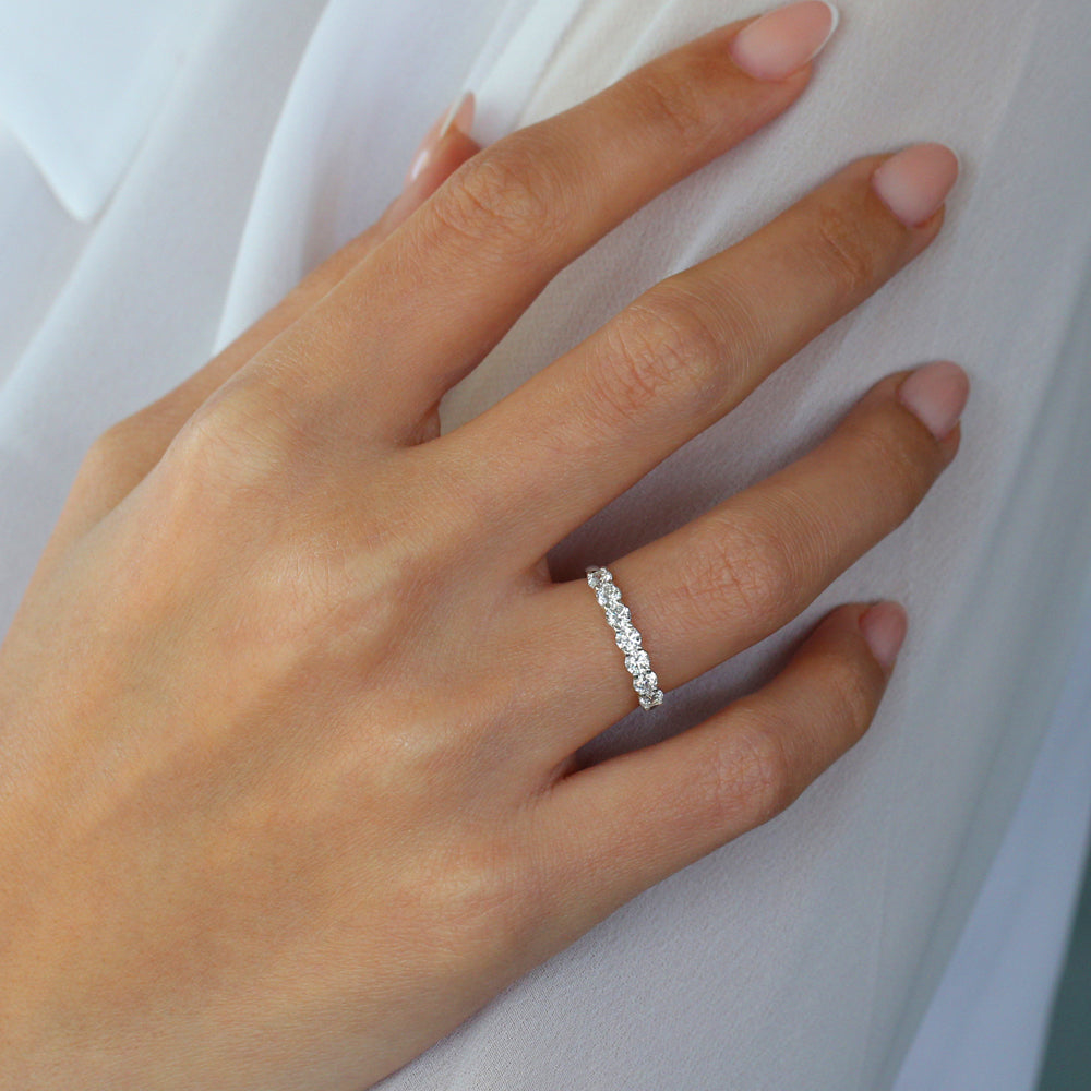 OBFJ1536 - Platinum 7 Stone Basket Setting Diamond Wedding Ring 0.70ctw 5
