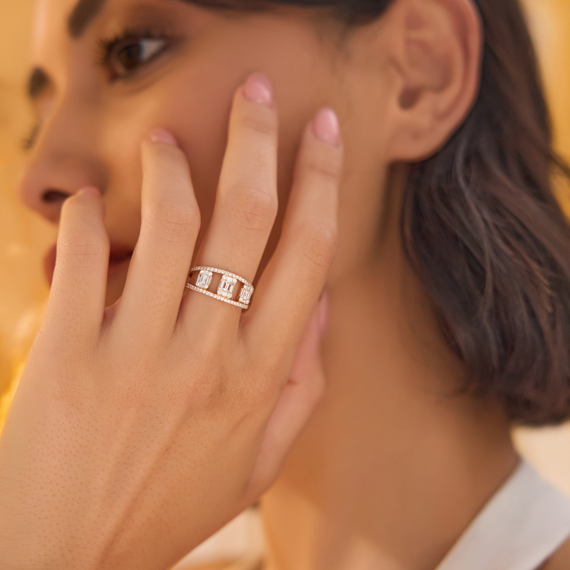 OBFJ2186 - 14k Baguette and Round Diamond Illusion Setting Cocktail Ring 2