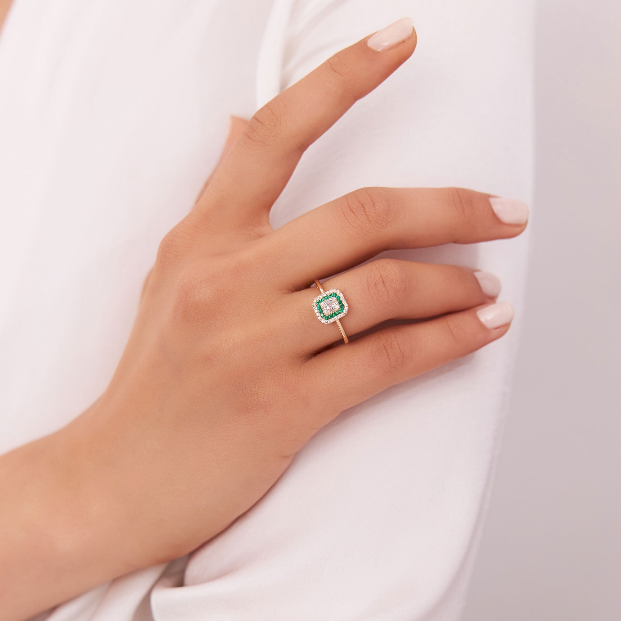 OBFJ1101 - 14k Baguette and Round Emerald Ring with Halo Setting 4
