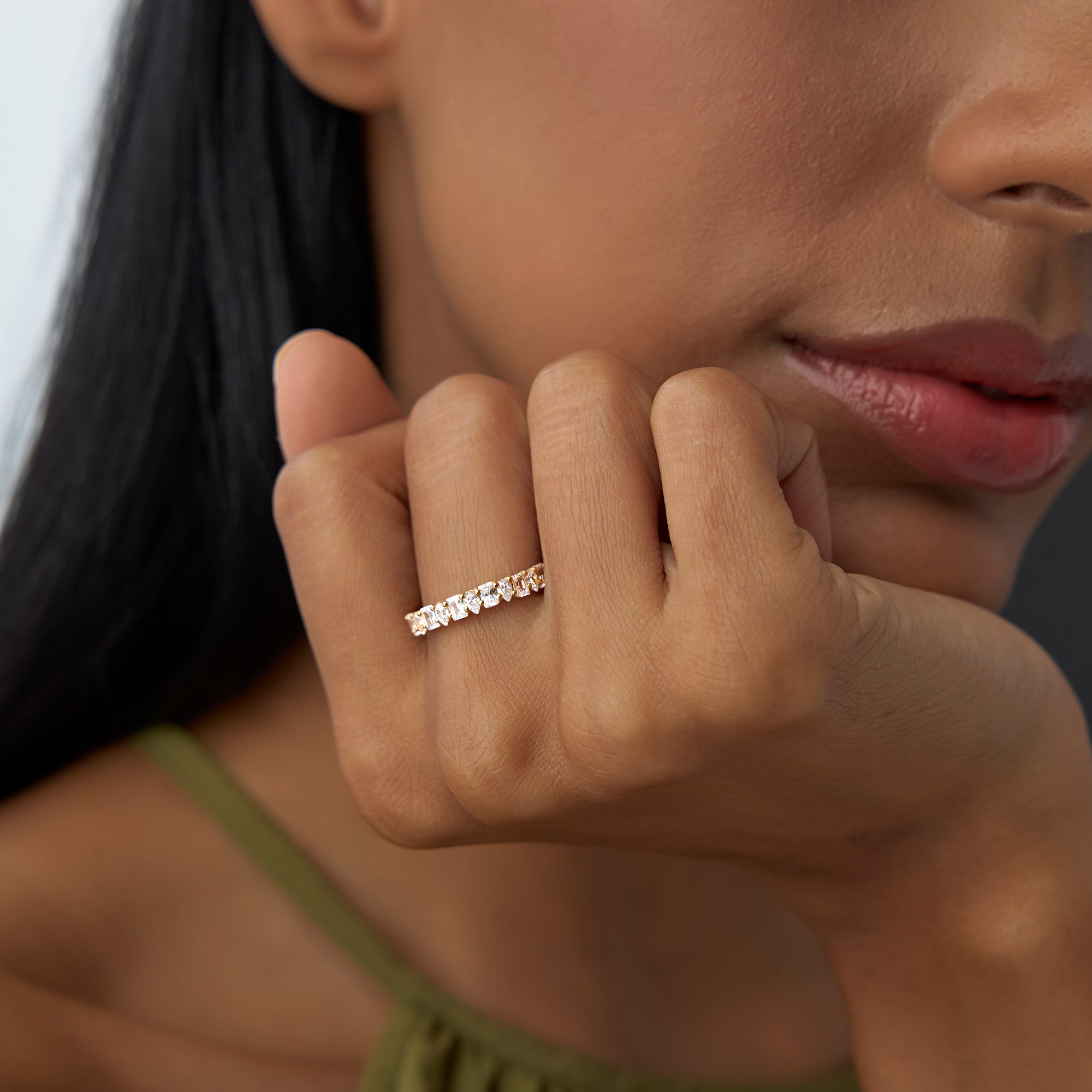 OBFJ0911 - 14k Emerald and Pear Shape Diamond Ring 4