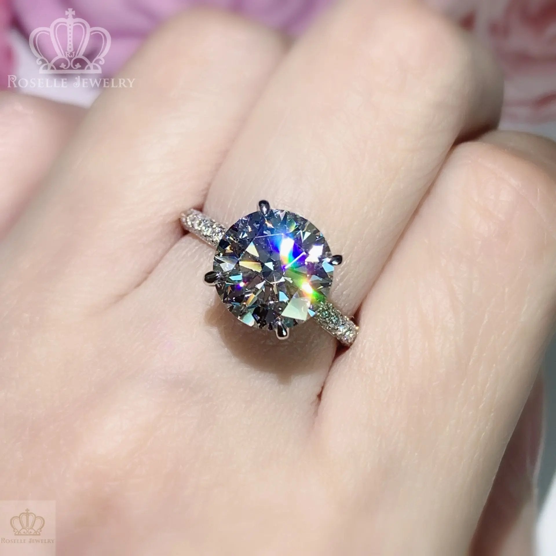 Poetry of Love Enchanting Side Stone Diamond Engagement Ring - LGV006 CHARLISA™