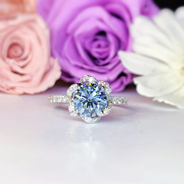 Floral Halo Diamond Engagement Ring - LGR061s With 0.58 Carat Round Shape Lab Diamond