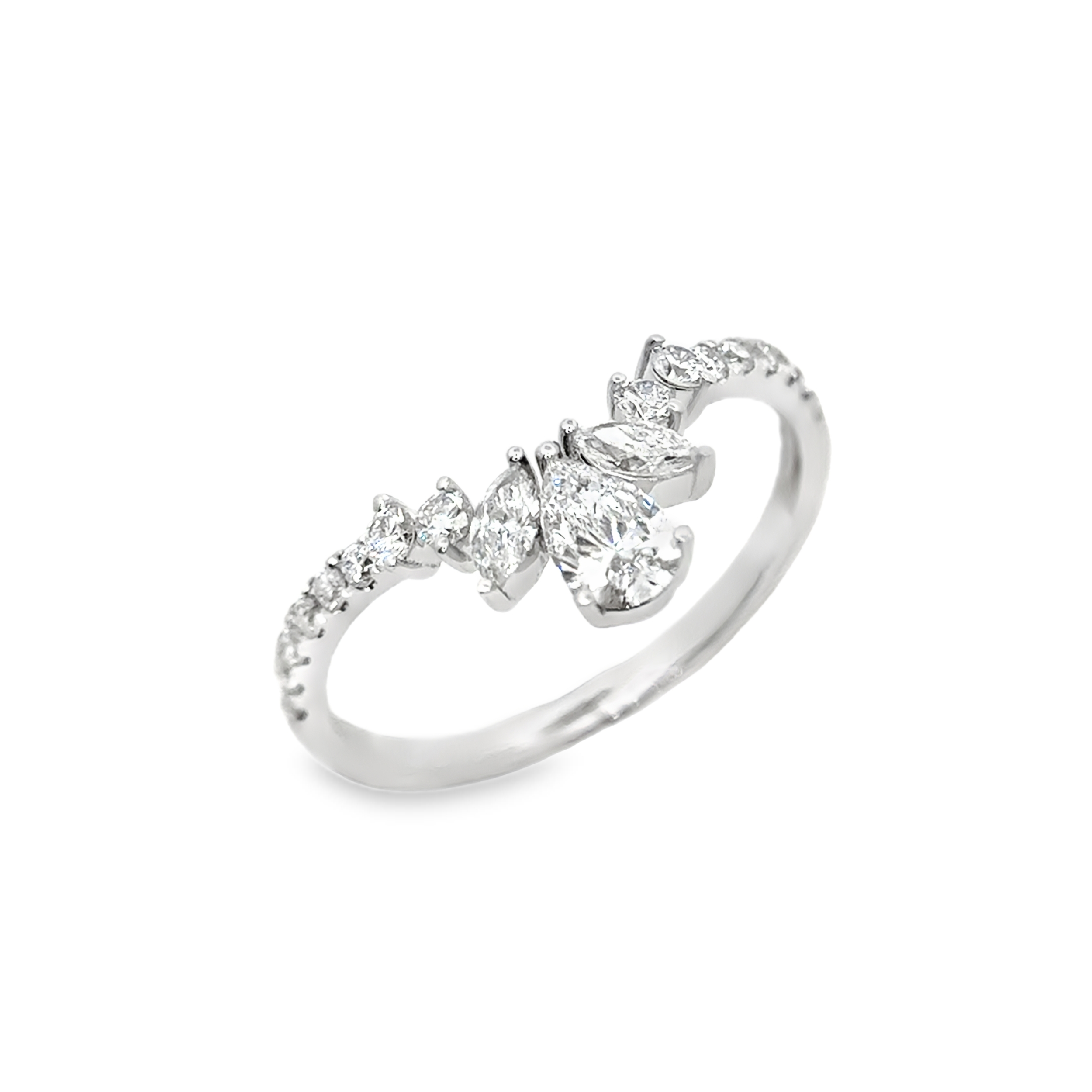 LBB006 - V-Shaped Pear at Round Lab Diamond Wedding Ring