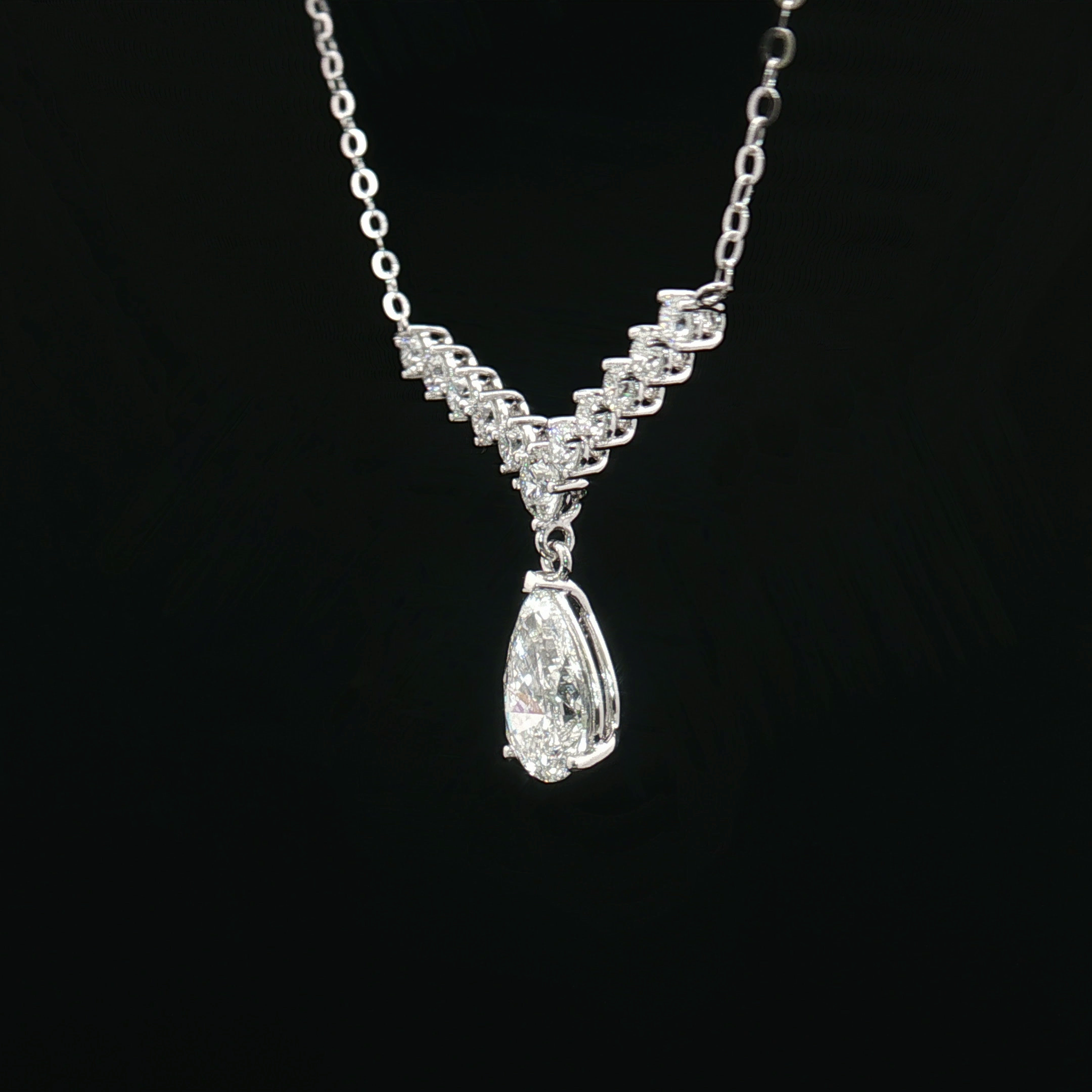 LC107 - [Setting Only] Graduated Round & Pear Diamond Drop Necklace