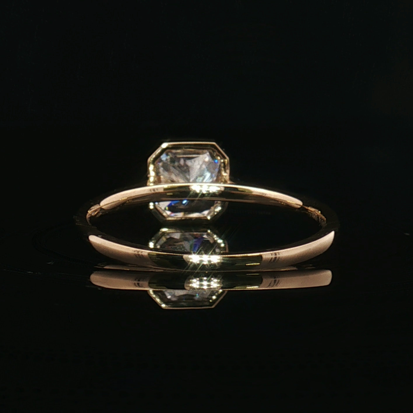 LGN1235 -[Setting Only] Octagonal Bezel Solitaire Engagement Ring