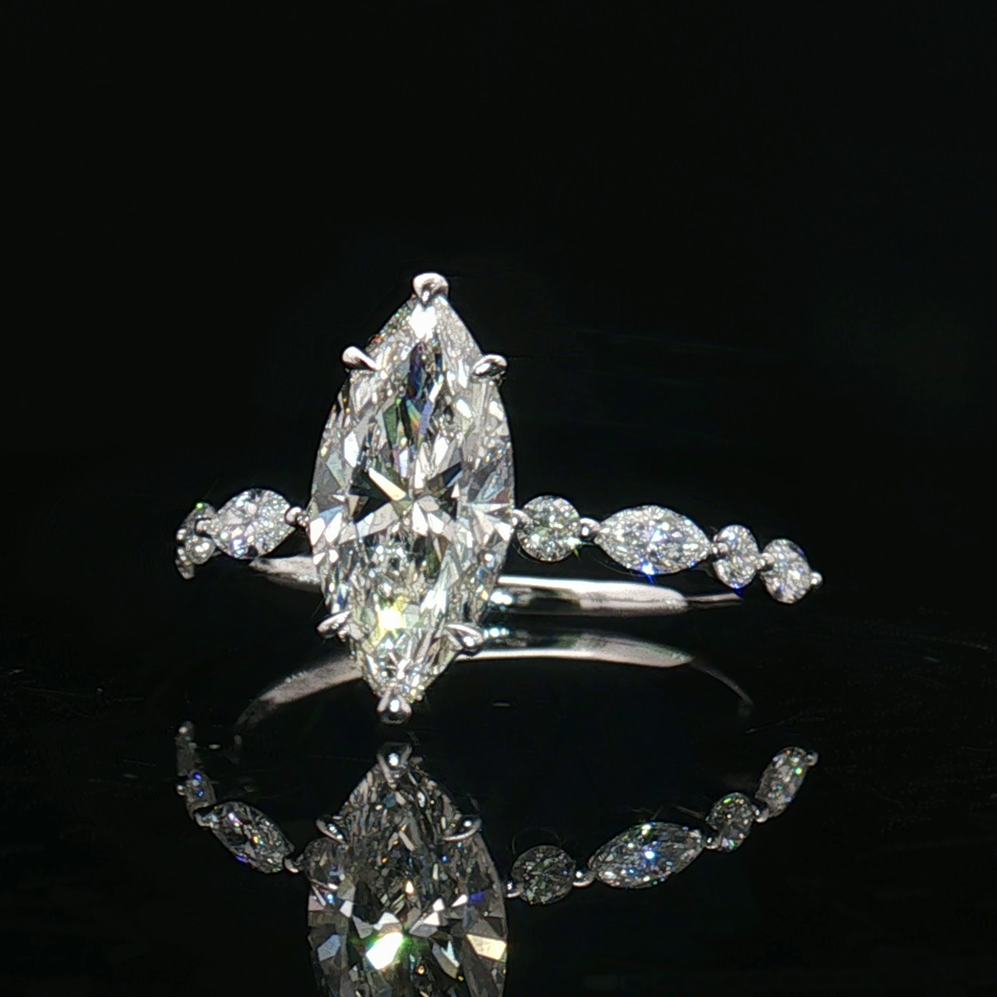 LGT0138 - [Setting Only] Pear Cut Engagement Ring with Alternating Marquise & Round Diamond Band