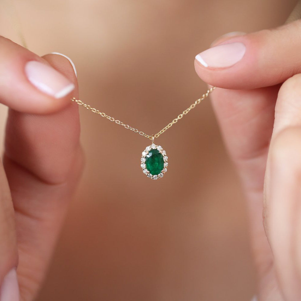 OBFJ1691 - 14K Gold Oval Cut Emerald Halo Diamond Necklace 2