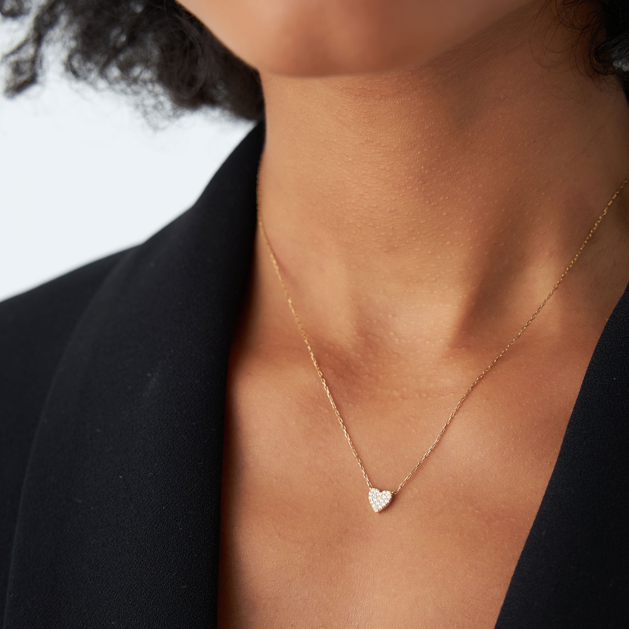 OBFJ1315 - 14k Gold Mini Heart Diamond Necklace 3