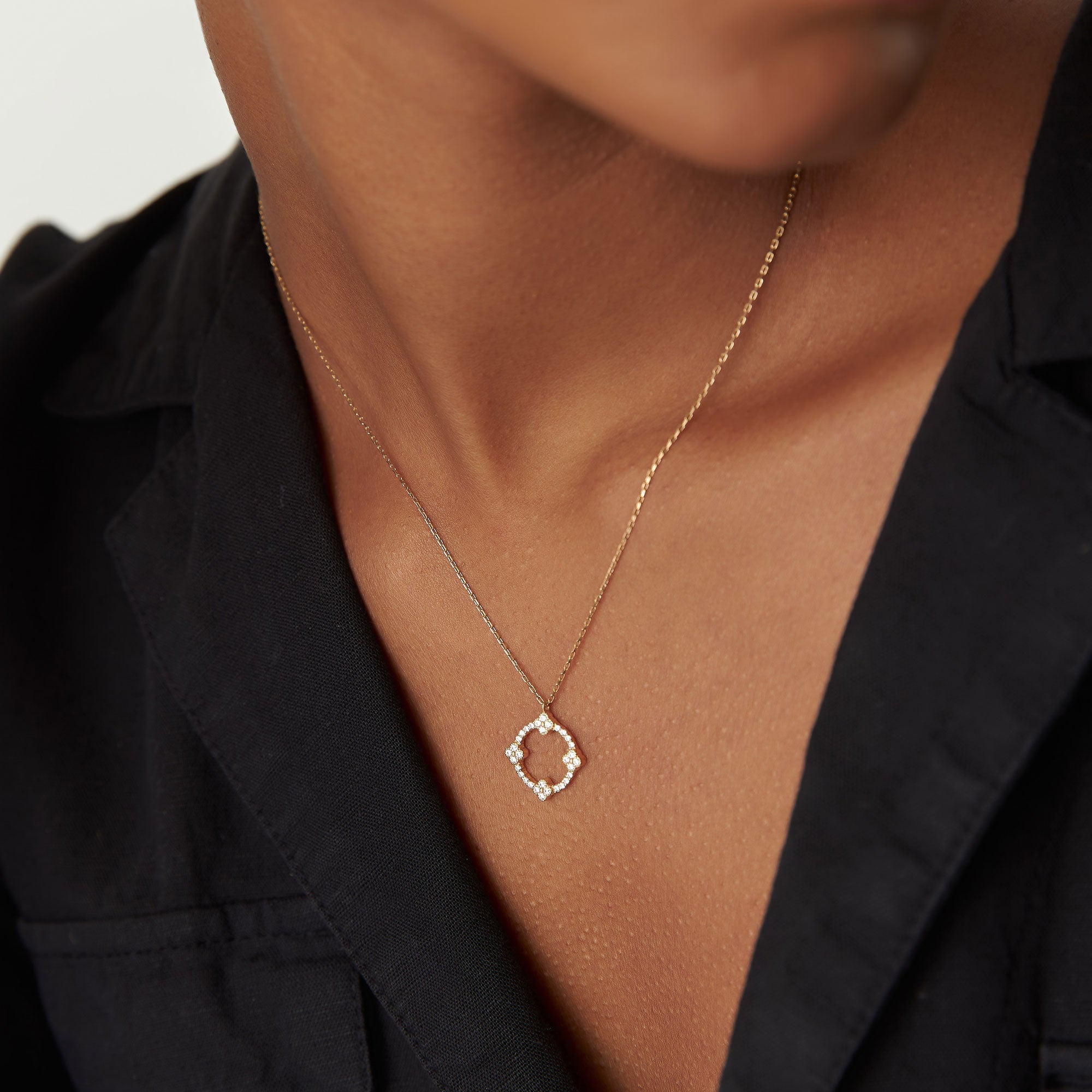 OBFJ1139 - 14k All Diamond Clover Circle Necklace 2
