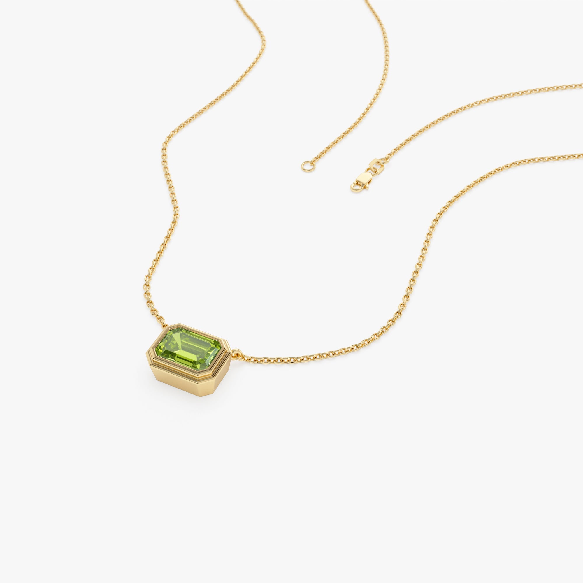 OBFJ0831 - 14K Gold 1.15 ctw Emerald Cut Bezel Setting Peridot 7
