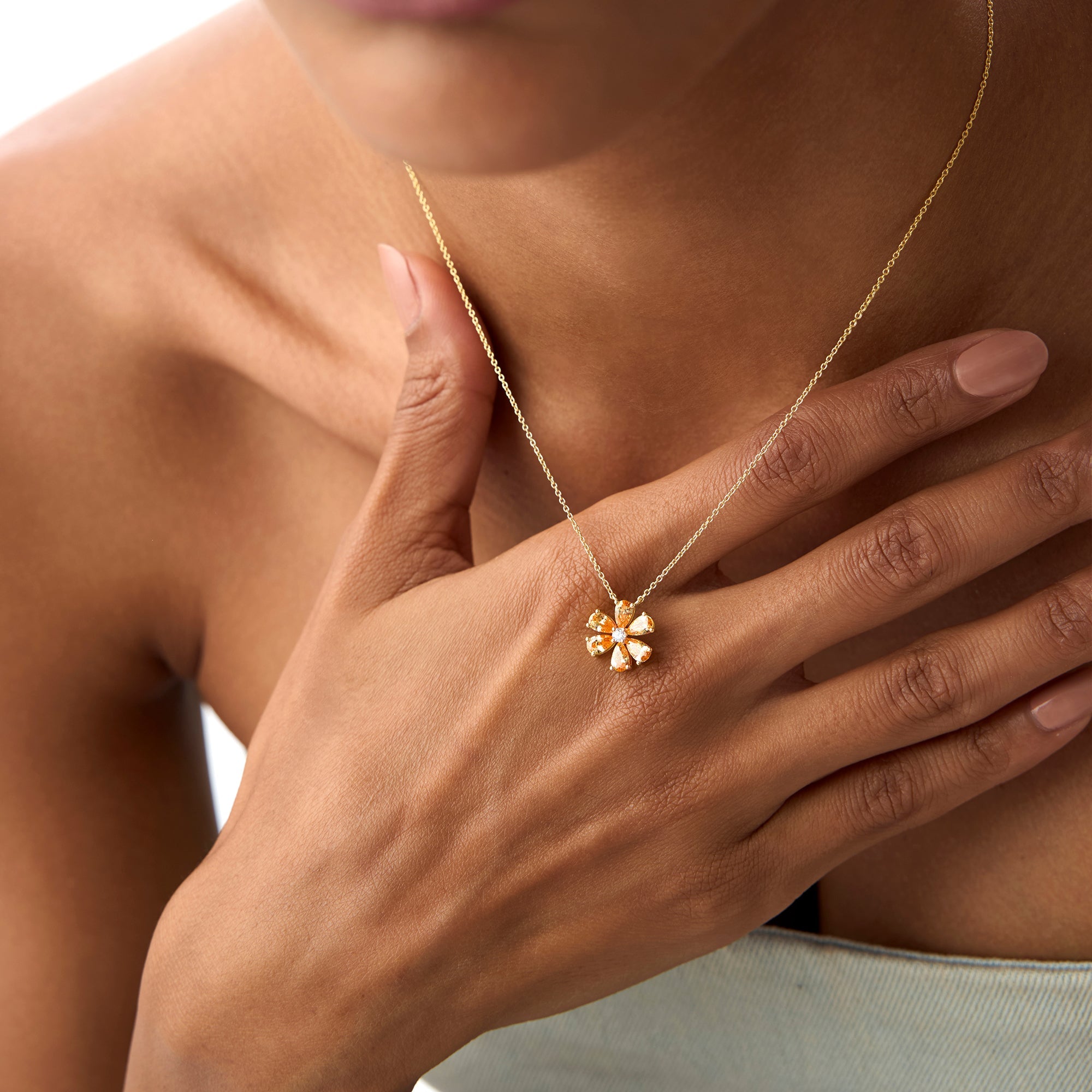 OBFJ0840 - 14K Gold Citrine Flower Necklace 2