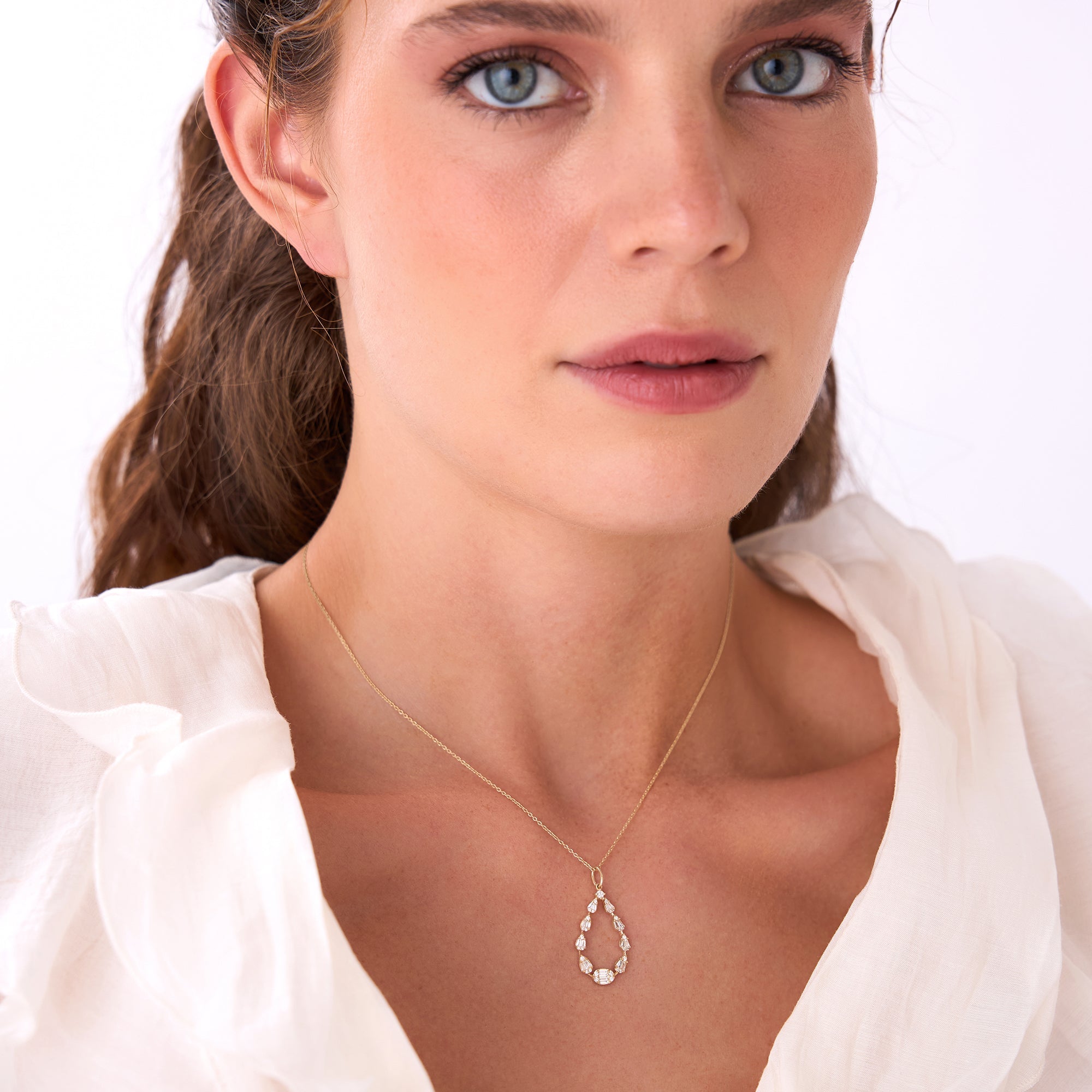 OBFJ0552 - 14k Elegant Diamond Pear Shape Necklace 5