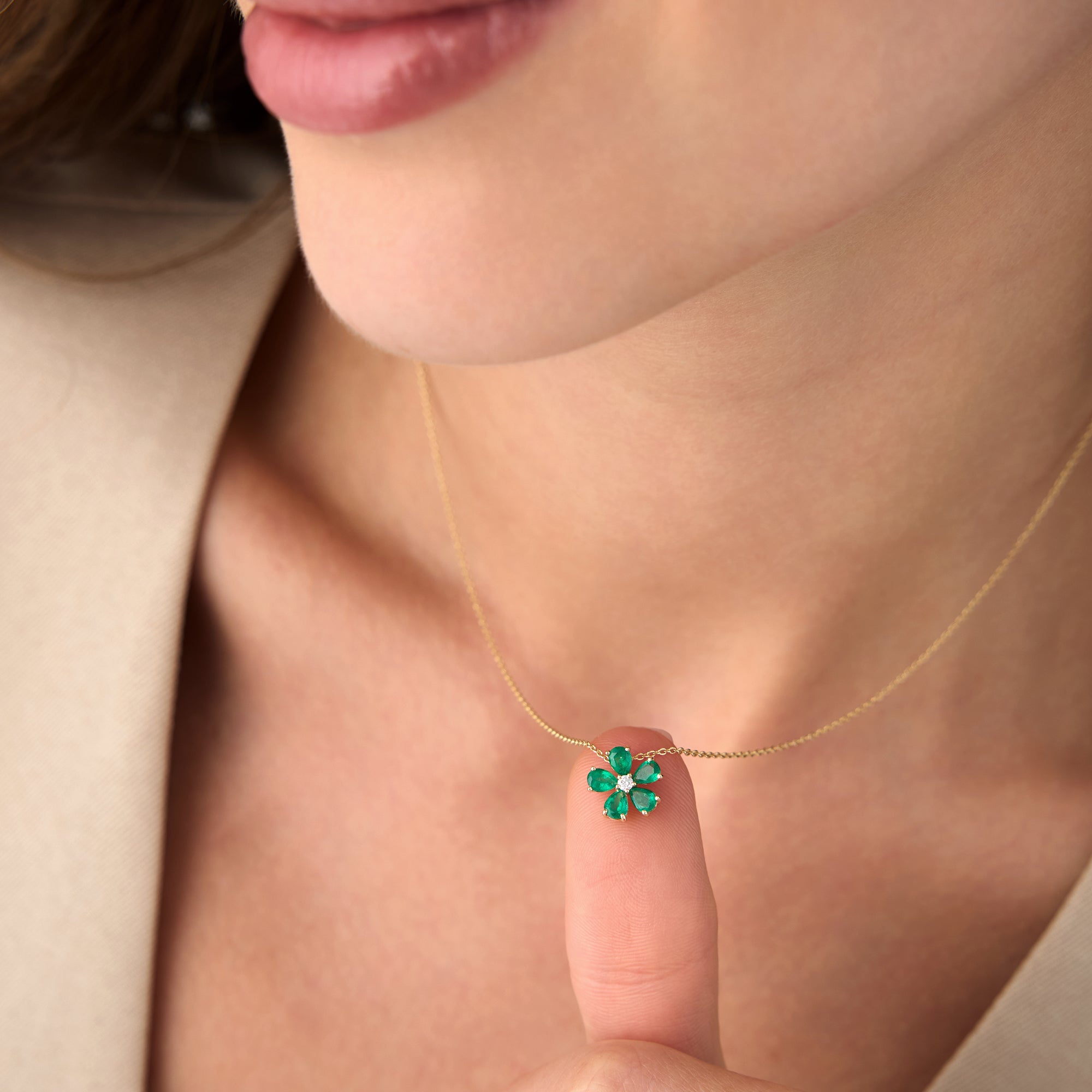 OBFJ0633 - 14k Gold Emerald and Diamond Floral Pendant 2