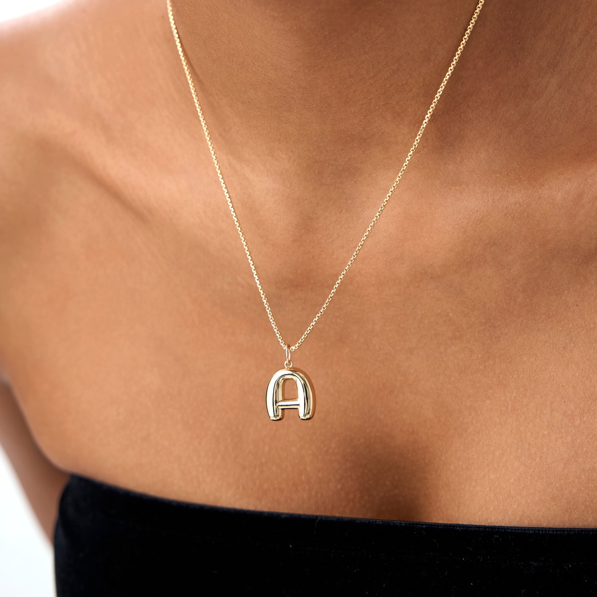 OBFJ0778 - 14K 20MM Balloon Initial Letter Pendant 4
