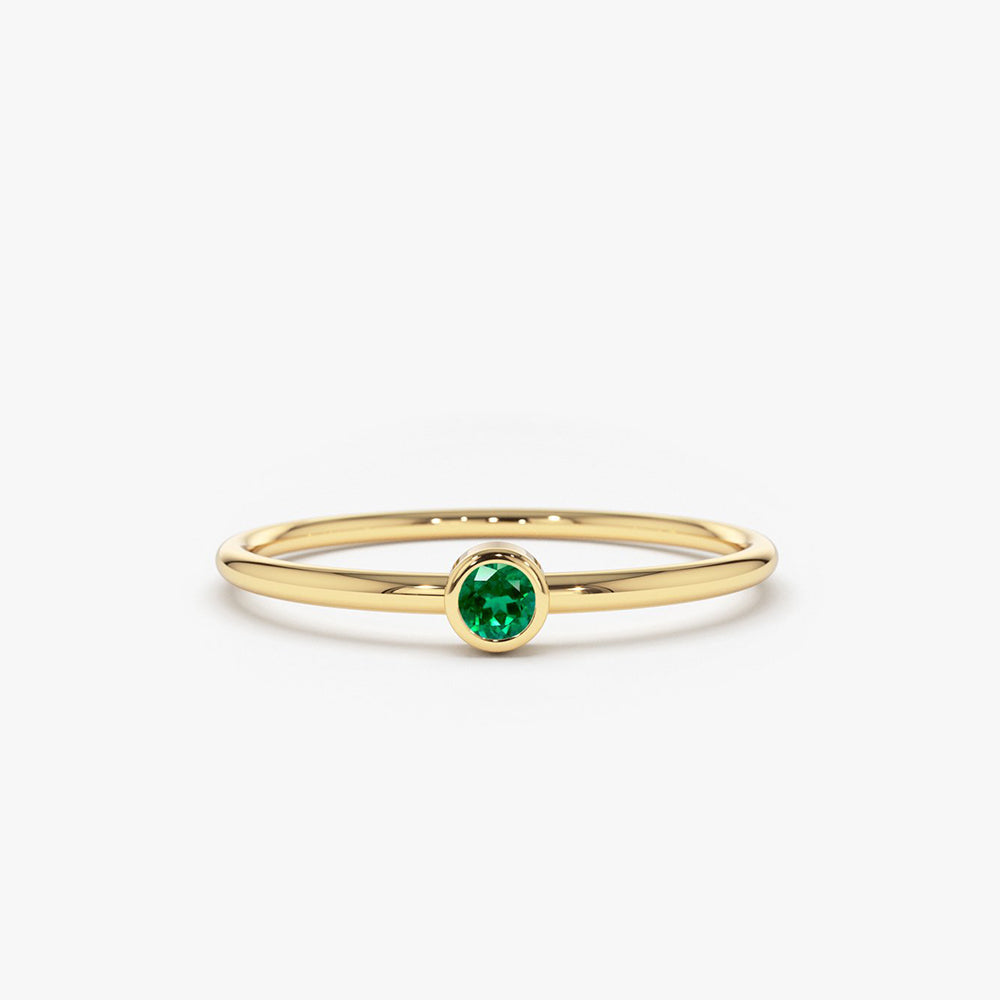 OBFJ1618 - 14k Gold Solitaire Emerald Gemstone Ring 1