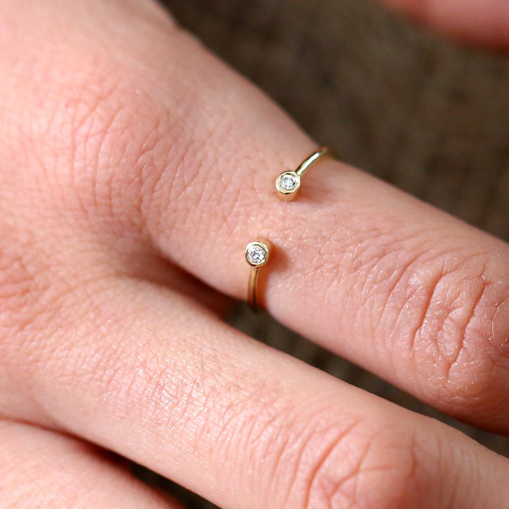OBFJ1594 - 14K Double Bezel Set Open Diamond Ring 2