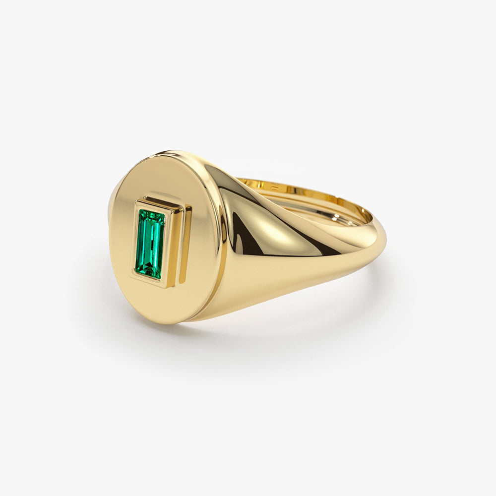 OBFJ1654 - 14k Gold Baguette Emerald Signet Ring 8