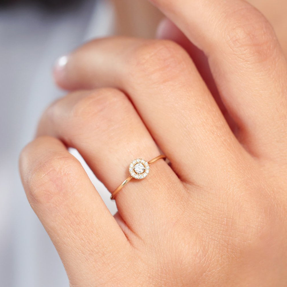 OBFJ1746 - 14K Gold Halo Diamond Ring 6