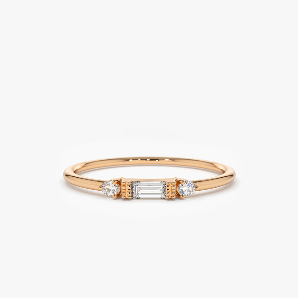 OBFJ1678 - 14k Gold Baguette and Round Diamond Ring 8