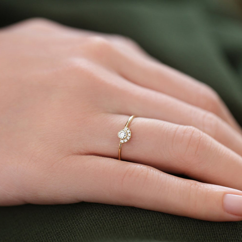 OBFJ1677 - 14K Gold Half Halo Diamond Ring 4