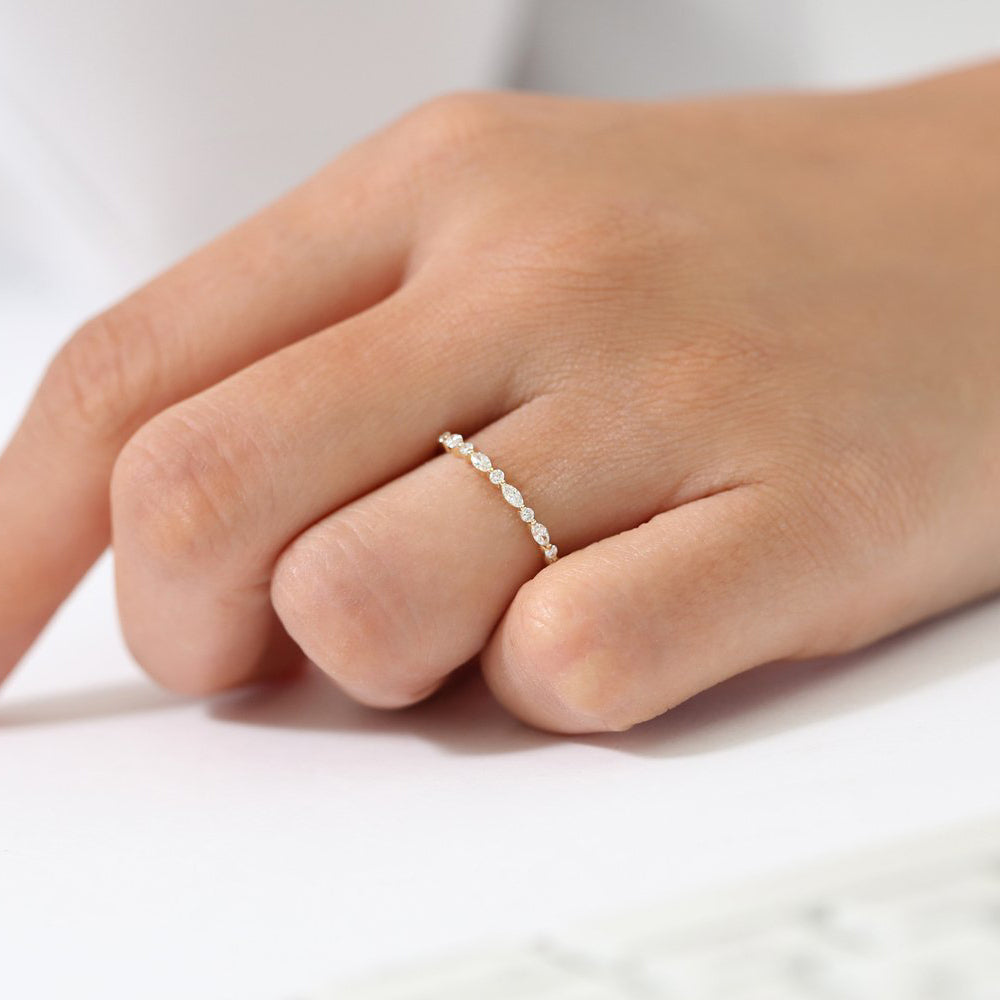 OBFJ1755 - 14K Gold Marquise and Round Diamond Ring 3