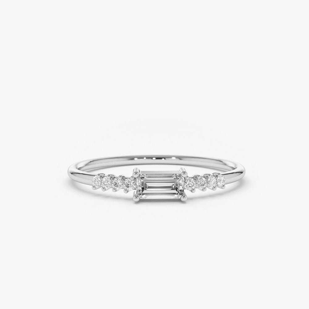 OBFJ1709 - 14K Gold Baguette & Round Diamond Engagement Ring 7