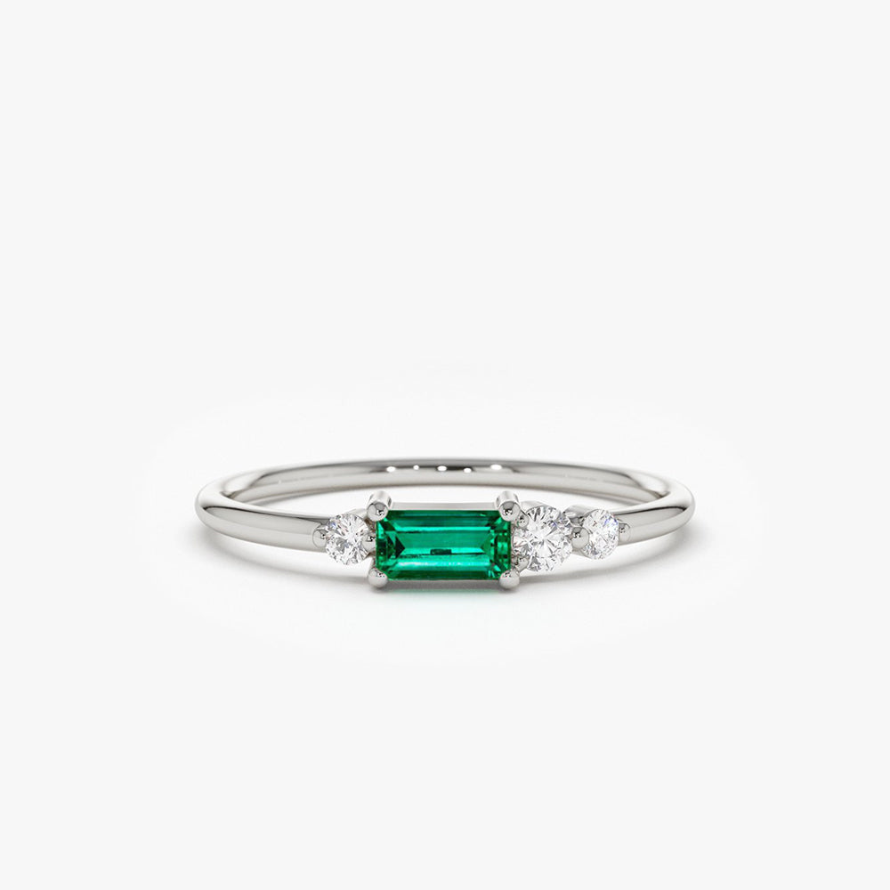 OBFJ1730 - 14k Gold Baguette Emerald Diamond Ring 5
