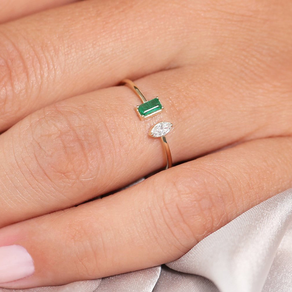 OBFJ1765 - 14K Gold Emerald and Diamond Cuff Ring 2