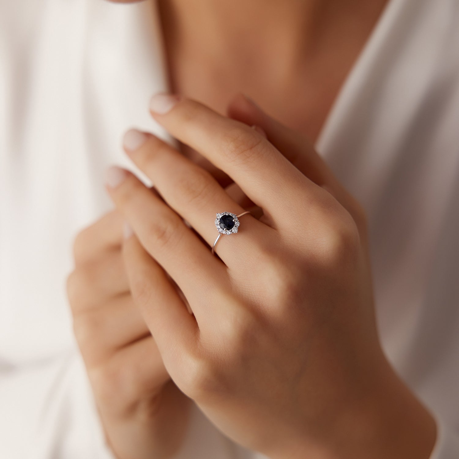 OBFJ1764 - 14k Round Sapphire Halo Diamond Engagement Ring 4