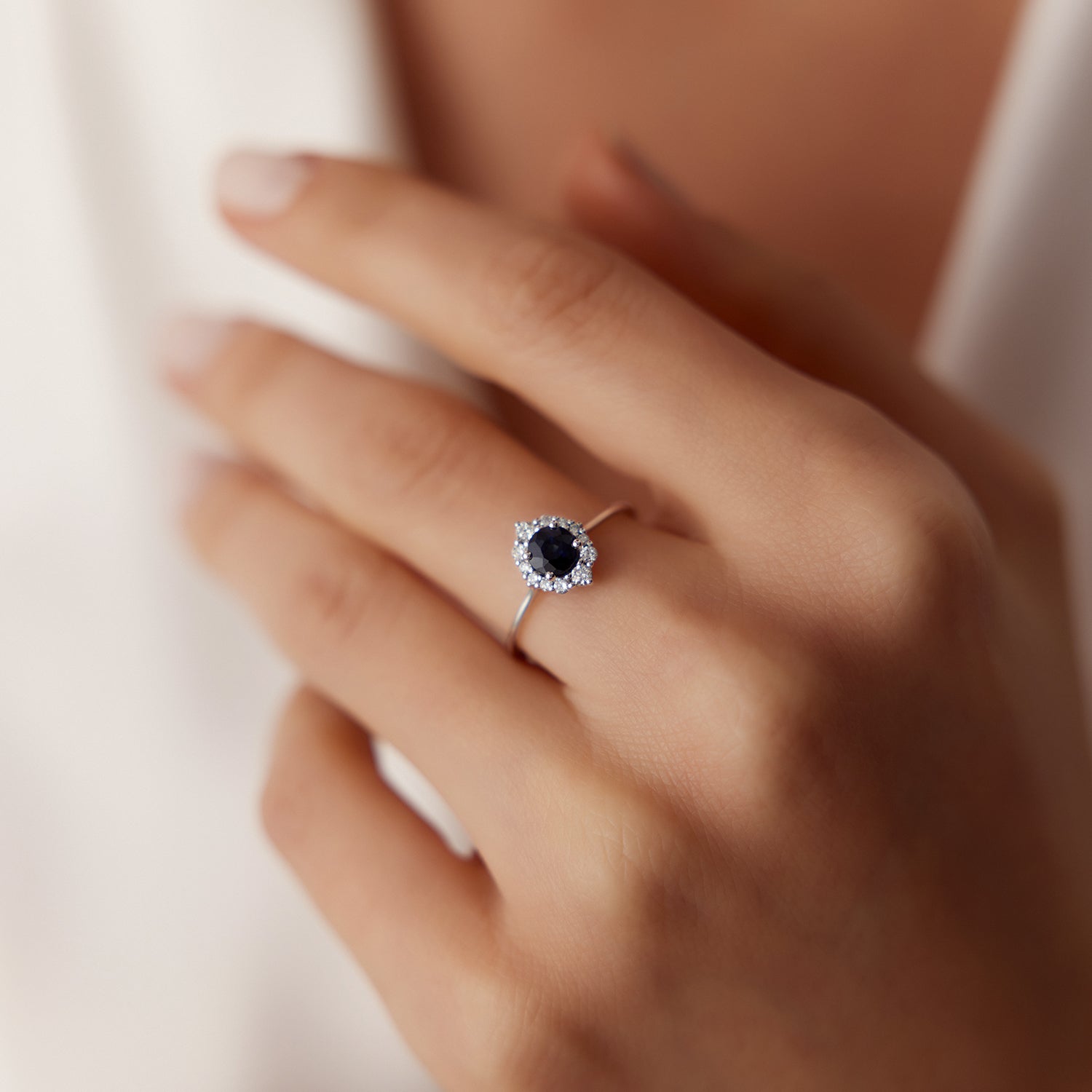 OBFJ1764 - 14k Round Sapphire Halo Diamond Engagement Ring 2