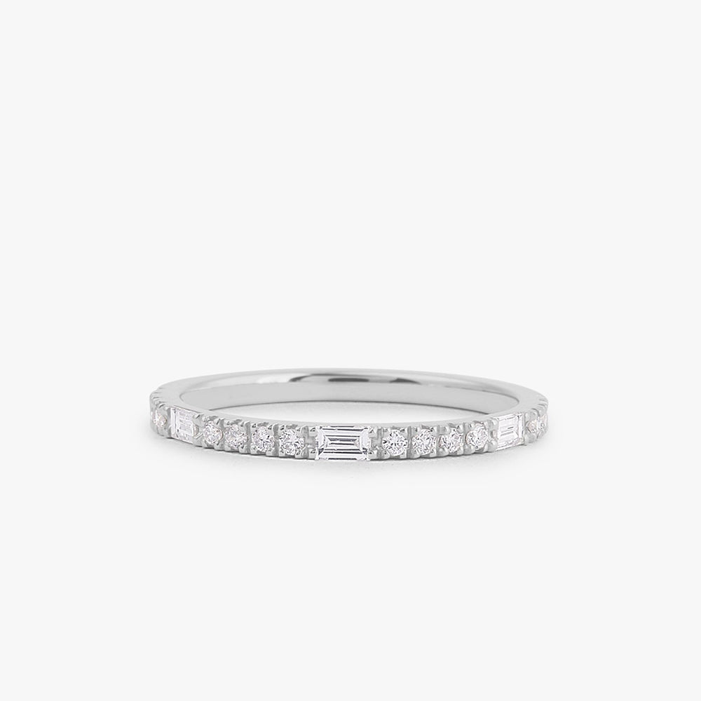 OBFJ1753 - 14K Gold Baguette and Round Cut Diamond Wedding Band 6