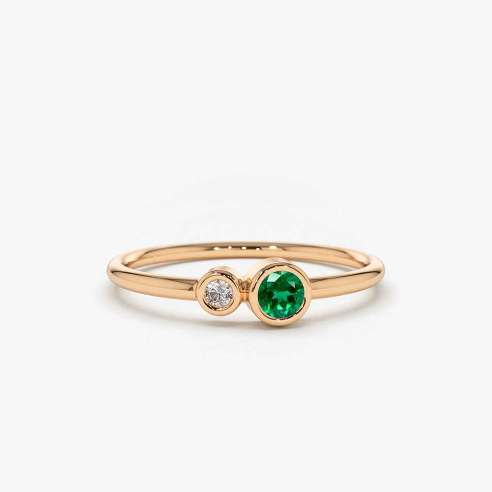 OBFJ1769 - 14K Gold Bezel Setting Emerald and Diamond Ring 4