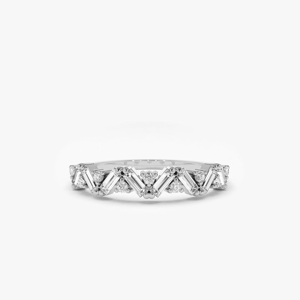 OBFJ1781 - 14K Gold Slanted Baguette and Round Diamond Ring 6