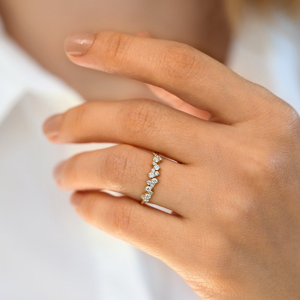 OBFJ1971 - 14k  Diamond Statement Cluster Ring 4