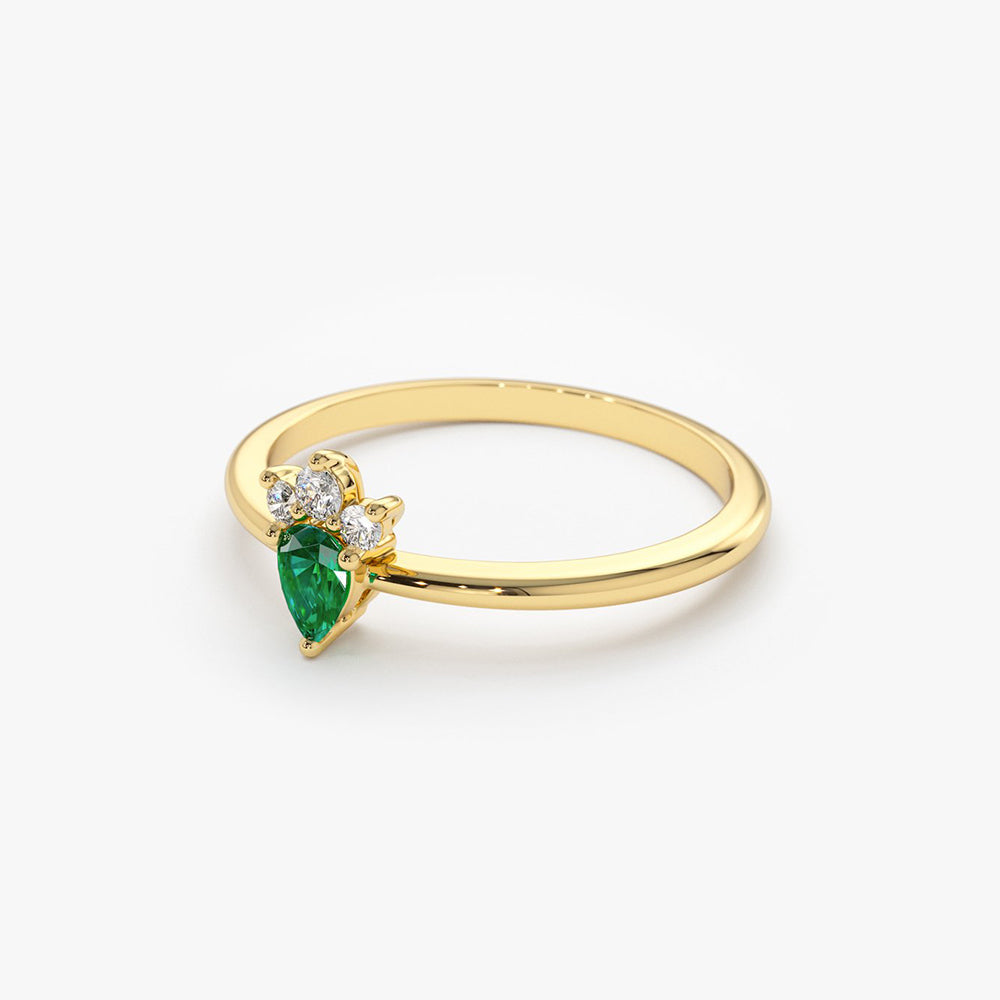 OBFJ1826 - 14k Mini Emerald and Diamond Ring 4