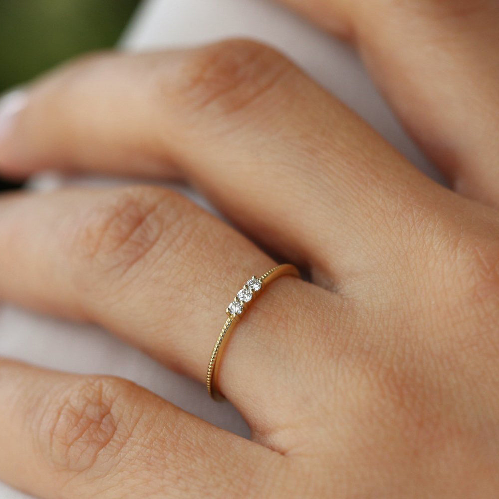 OBFJ2035 - 14k 3 Stone Beaded Diamond Ring 2
