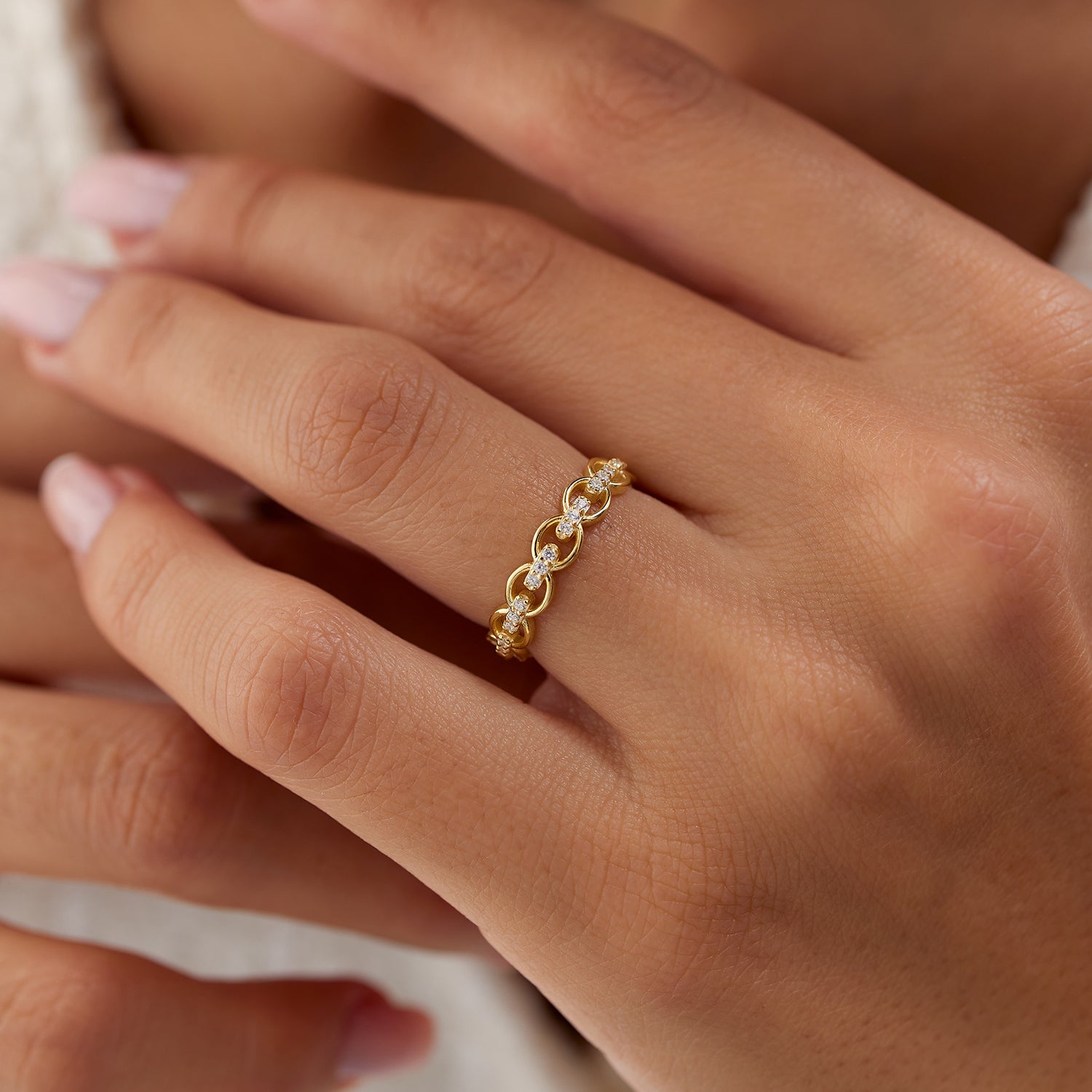 OBFJ1250 - 14k Gold Full Eternity Diamond Link Ring 3