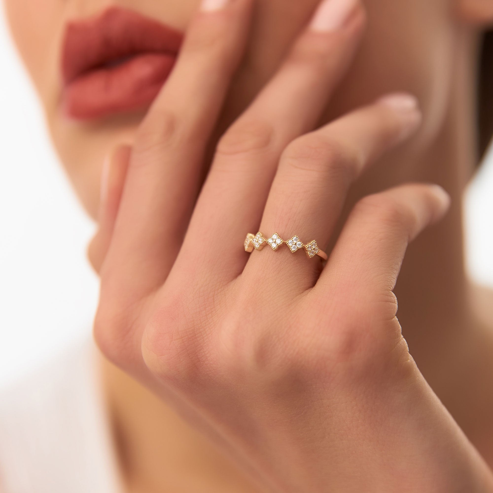 OBFJ1296 - 14k Round Diamond Stackable Clover Cluster Ring 2