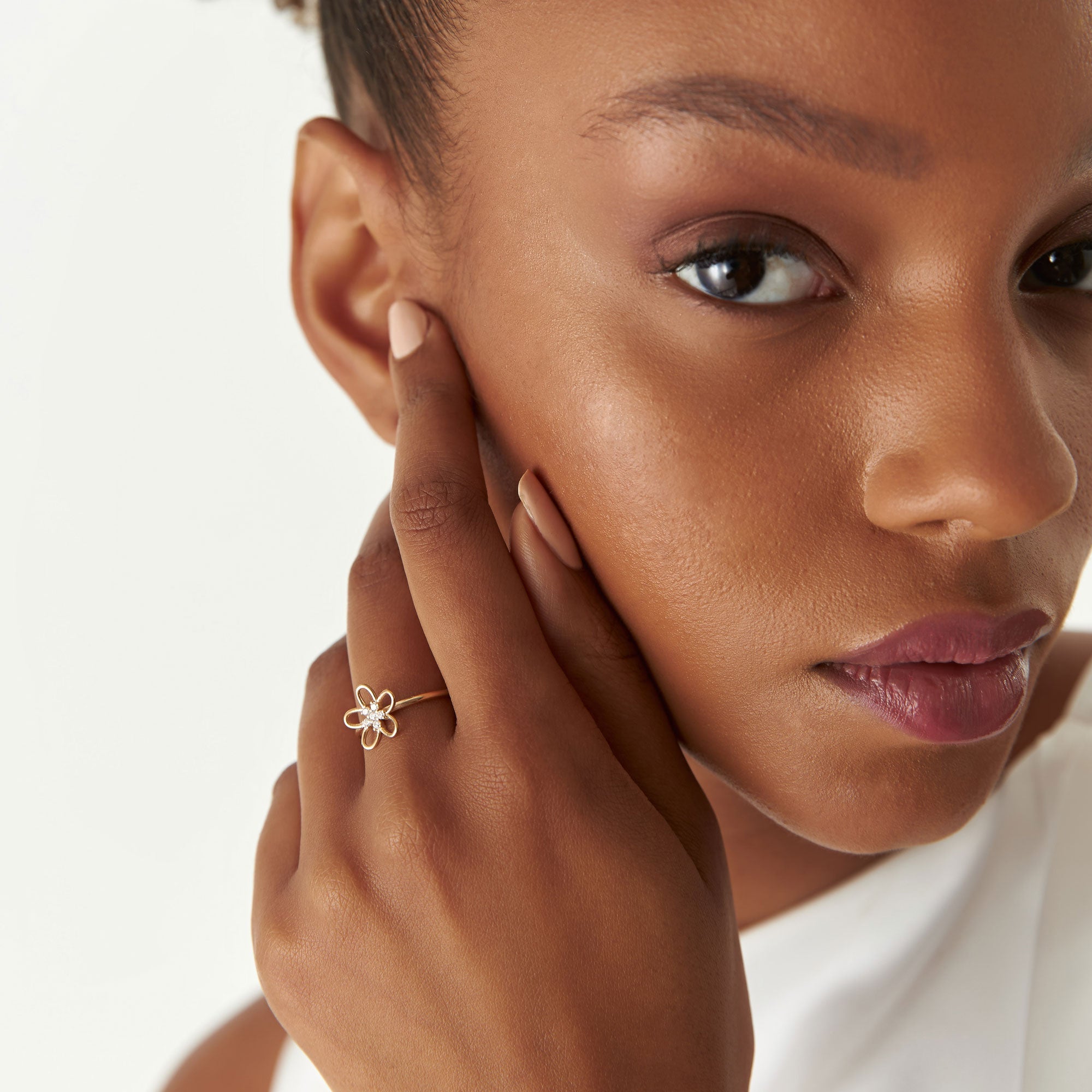 OBFJ1245 - 14k Diamond Flower Ring 4