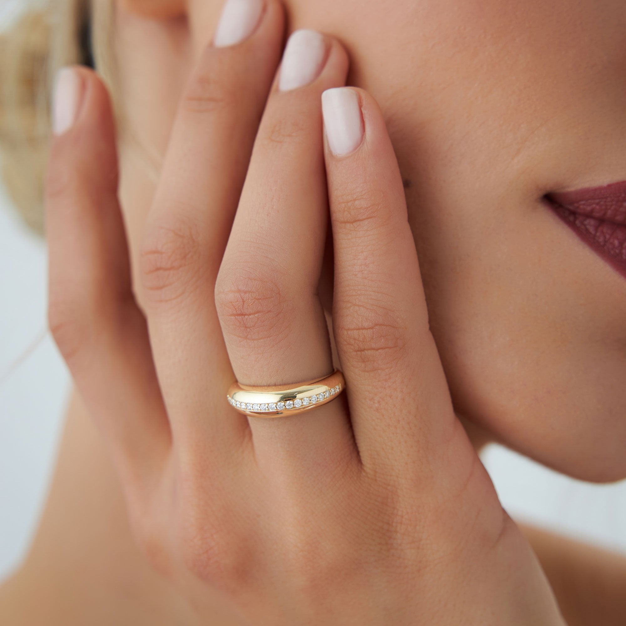 OBFJ1236 - 14k Gold Diamond Dome Balloon Ring 2