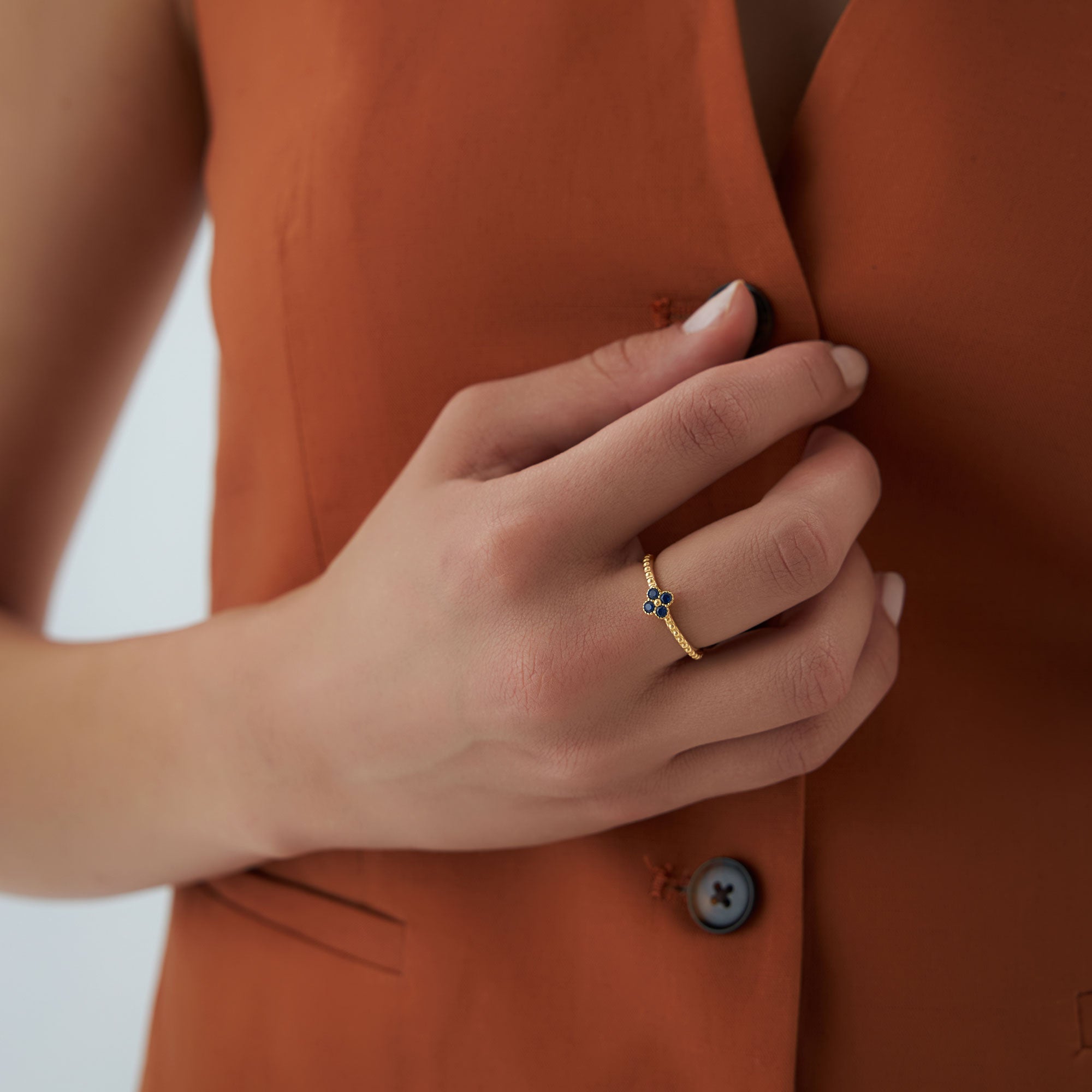 OBFJ1326 - 14k Sapphire Clover Ring 3