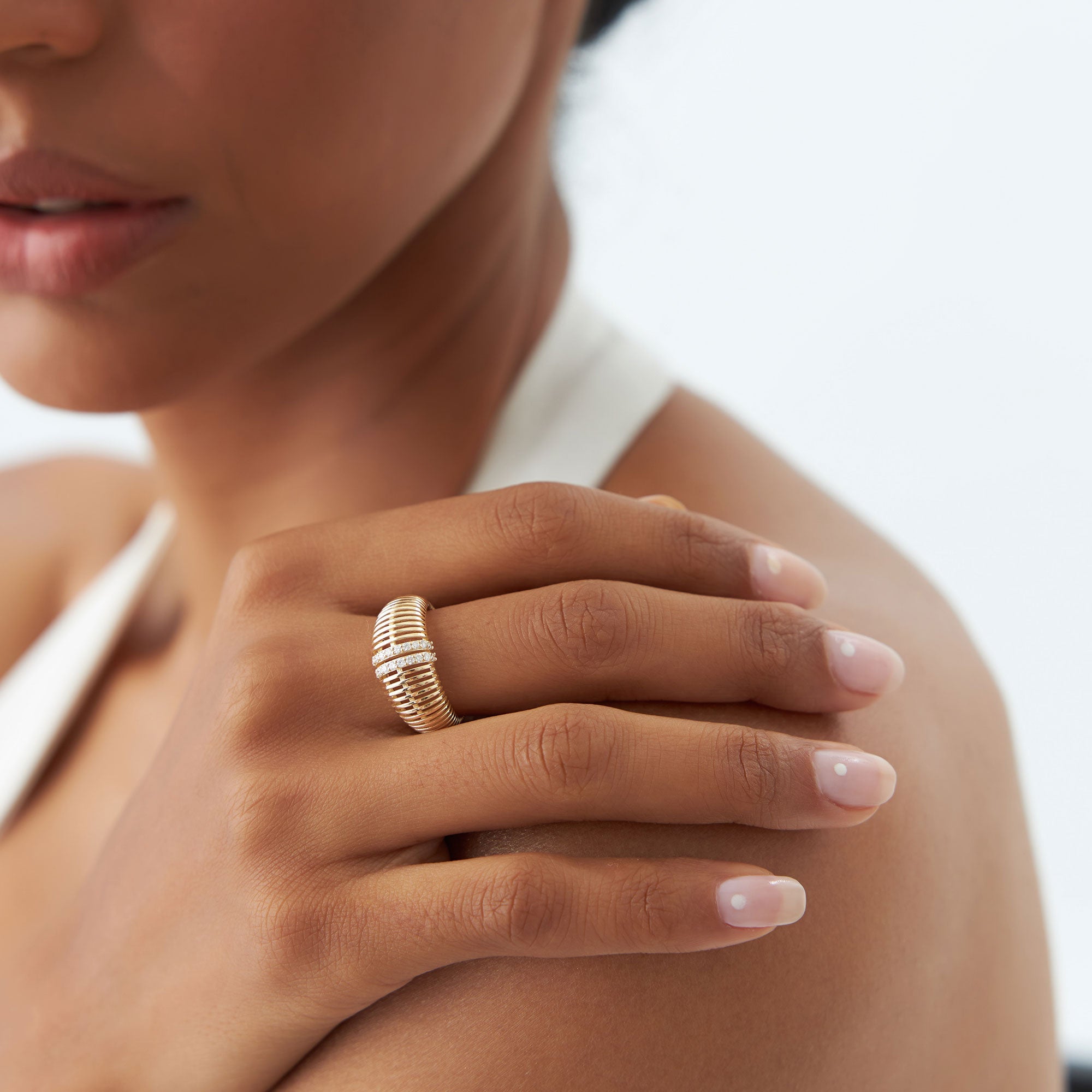 OBFJ1160 - 14K Diamond-Encrusted Ribbed Dome Statement Ring 5