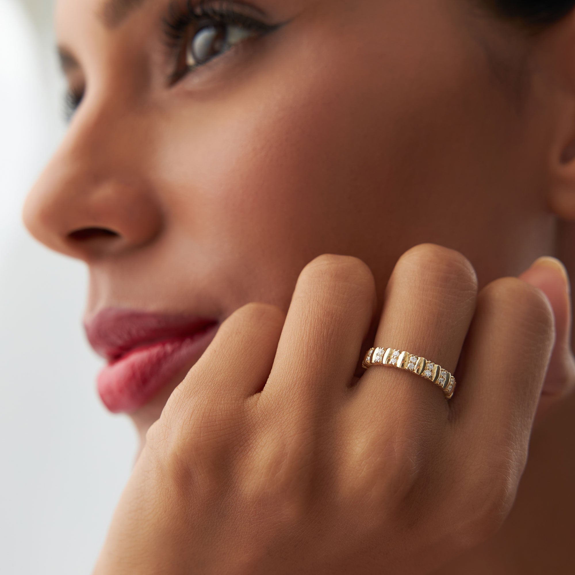 OBFJ1191 - 14k Unique Double Row Diamond Eternity Ring 5