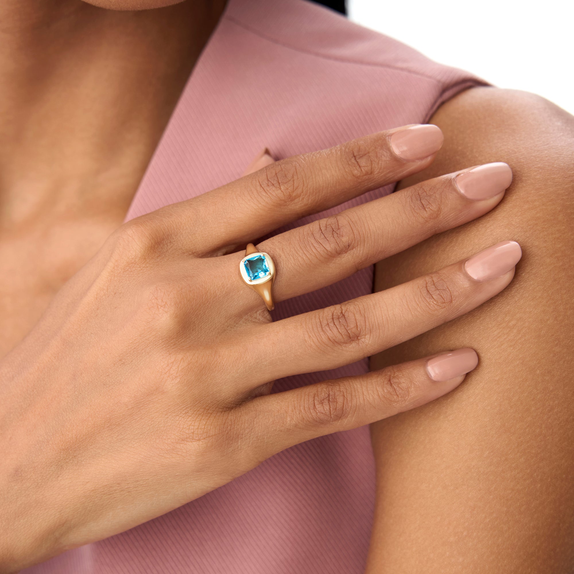 OBFJ0788 - 14K Asscher Cut London Blue Topaz Signet Ring 3