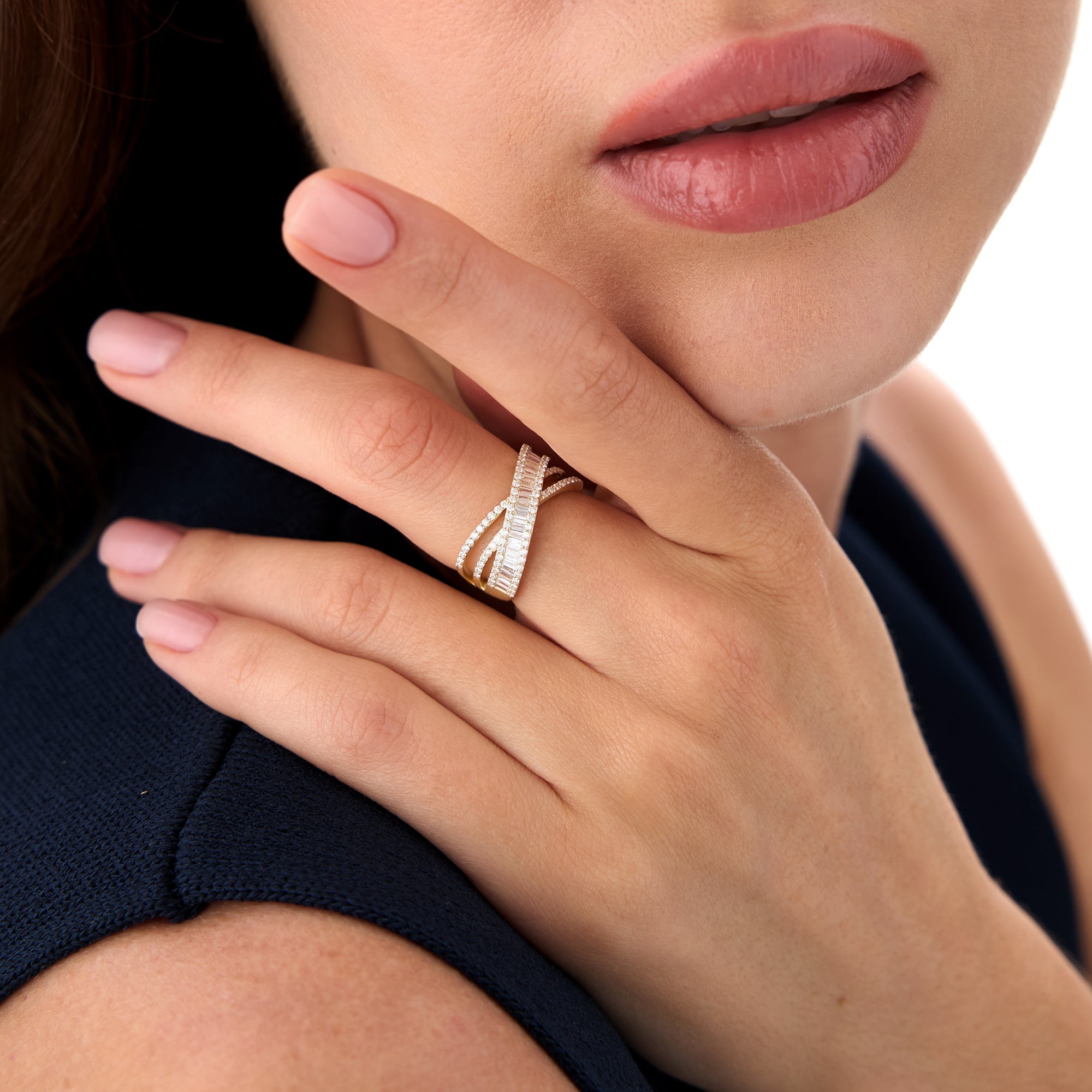 OBFJ0650 - 14k Diamond Multi Row Criss Cross Band Ring 2