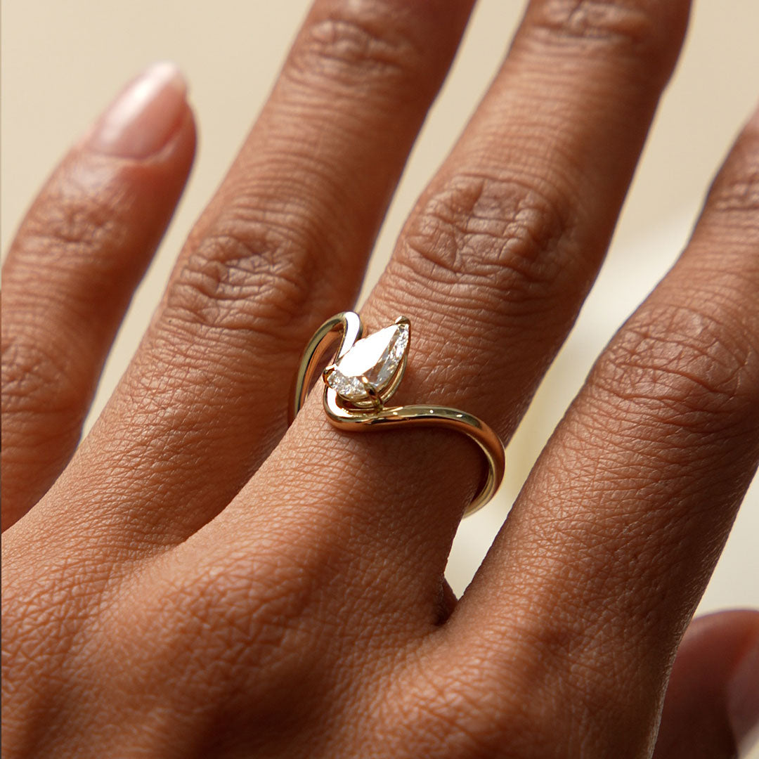 OBFJ0605 - 1.00 Ctw 14k Gold Lab Grown Pear Diamond Ring Modern Bypass Setting - Sylene 2