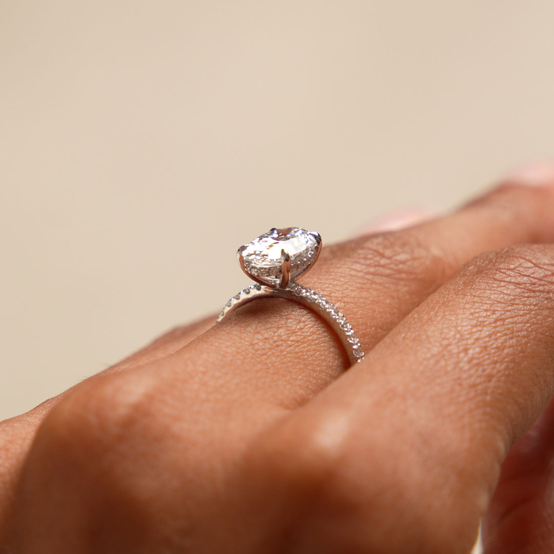 OBFJ0608 - 2.40 Ctw 14k Oval Shaped Lab Grown Diamond Pavé Setting with Hidden Halo - Vivara 8