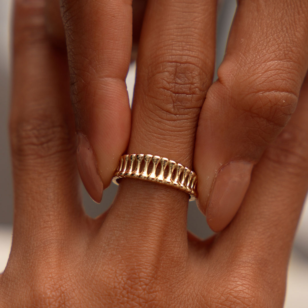 OBFJ0525 - 14K Sculptural Wide Band Ring 2